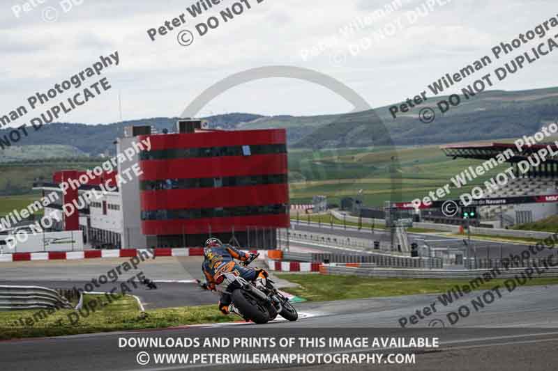 cadwell no limits trackday;cadwell park;cadwell park photographs;cadwell trackday photographs;enduro digital images;event digital images;eventdigitalimages;navarra;no limits trackdays;peter wileman photography;racing digital images;trackday digital images;trackday photos